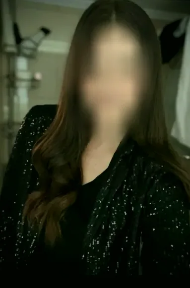 Emma, 39