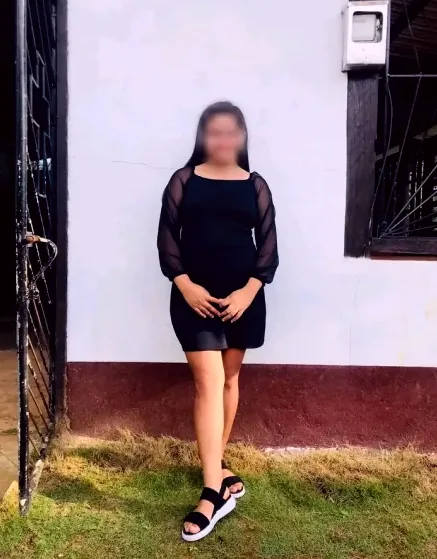 Karin, 26
